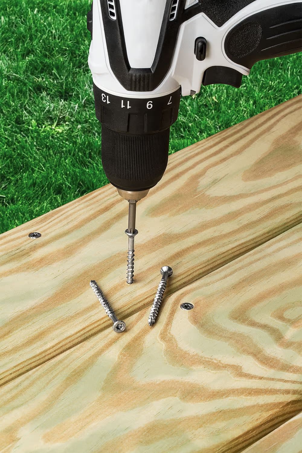 Simpson Strong-Tie Deck-Drive DWP #7 x 2-1/2 in Stainless Trim-Head Screw